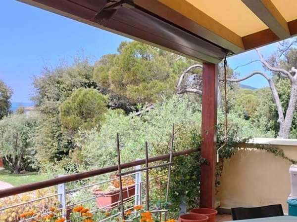 appartamento in vendita a Livorno in zona Montenero