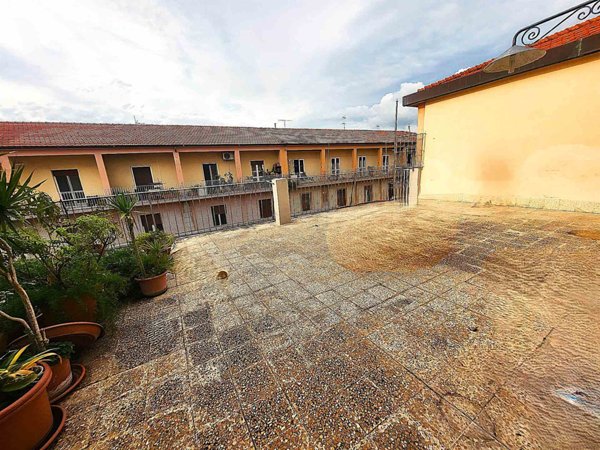 appartamento in vendita a Livorno in zona Centro Città