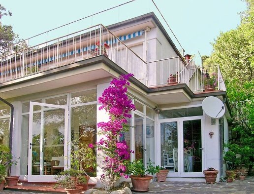 casa indipendente in vendita a Livorno in zona Quercianella