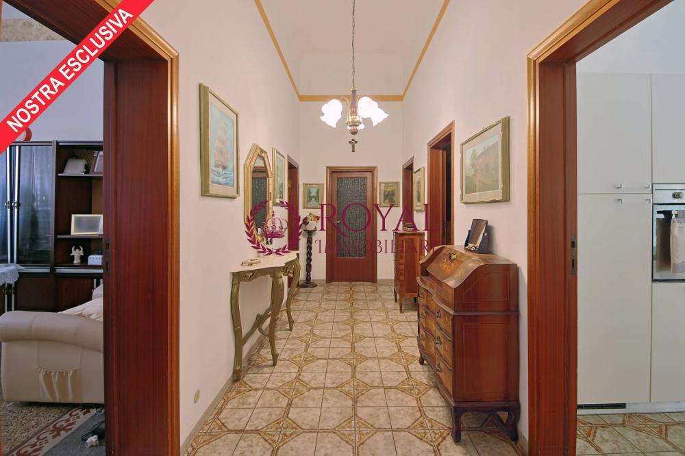 appartamento in vendita a Livorno in zona Stazione