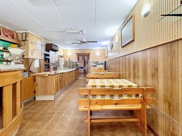 negozio in vendita a Livorno