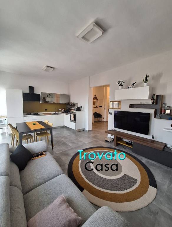 appartamento in vendita a Livorno in zona Ospedale