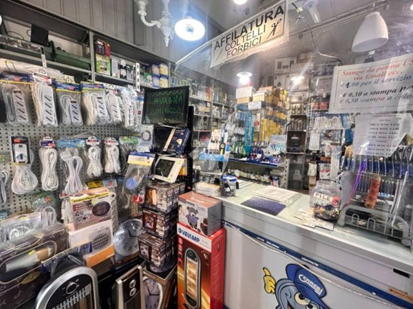 negozio in vendita a Livorno
