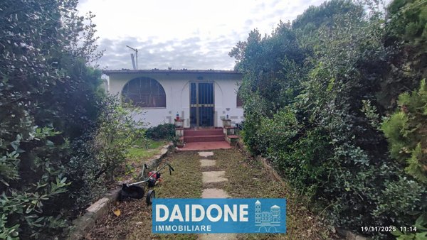 terreno agricolo in vendita a Livorno in zona Limoncino