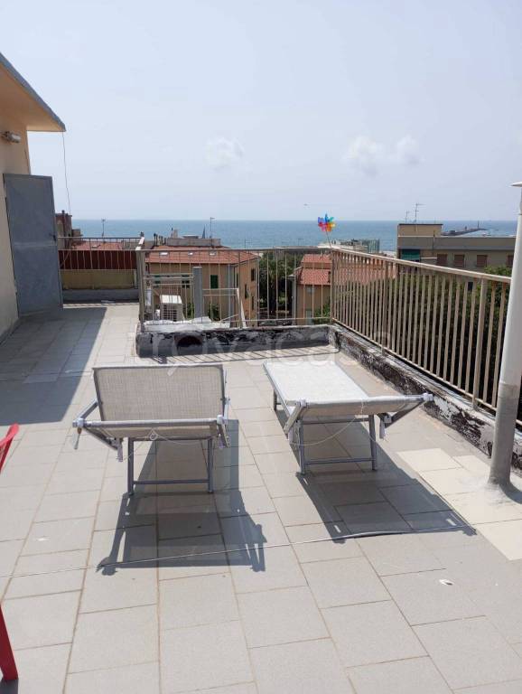 appartamento in vendita a Livorno