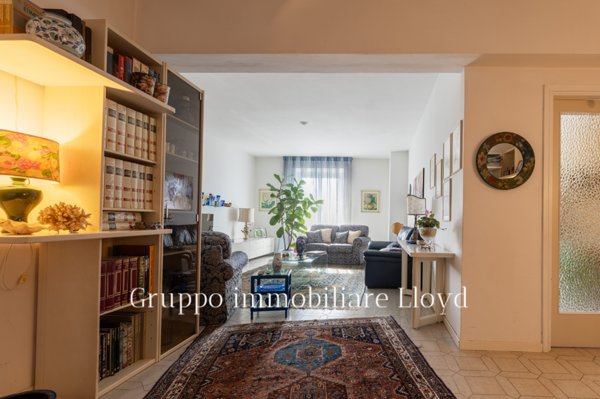 appartamento in vendita a Livorno in zona Collinaia