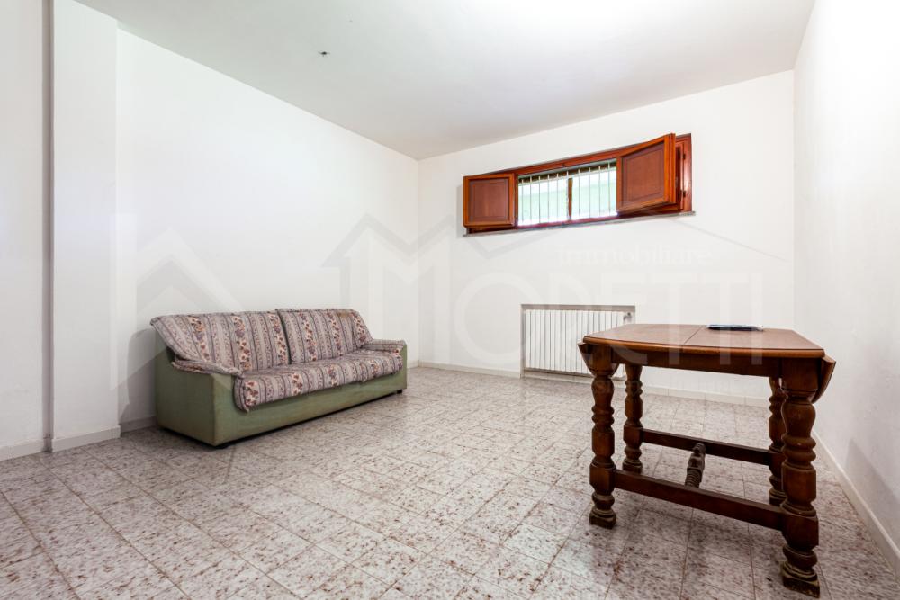 appartamento in vendita a Livorno in zona Antignano