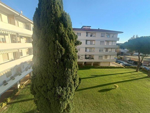 appartamento in vendita a Livorno in zona Ardenza