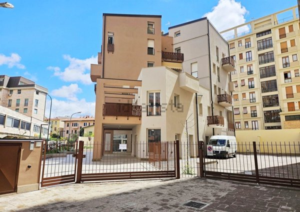 appartamento in vendita a Livorno in zona Centro Città