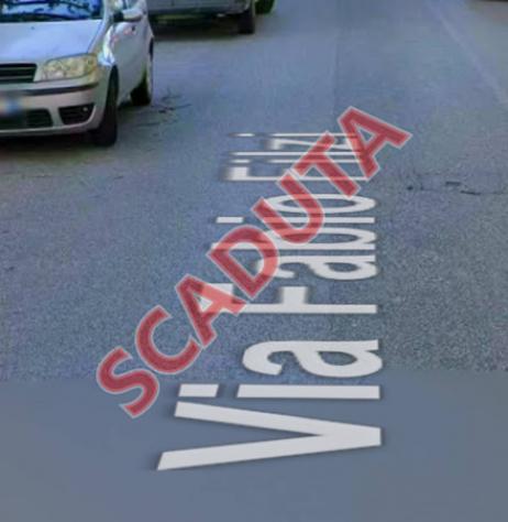 pentavano in vendita a Livorno