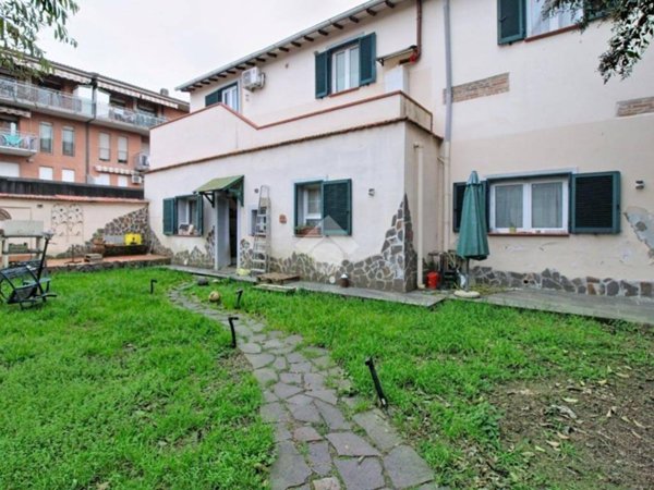 appartamento in vendita a Livorno in zona Centro Città