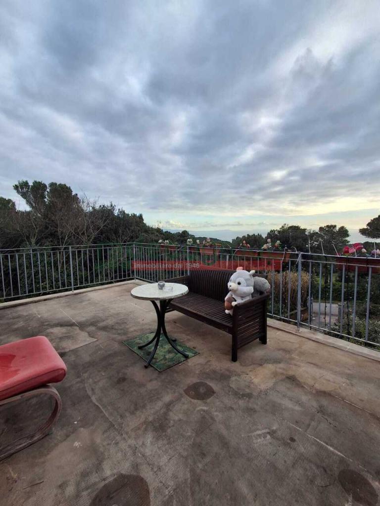 casa indipendente in vendita a Livorno in zona Montenero