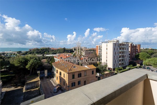 appartamento in vendita a Livorno in zona Lungomare