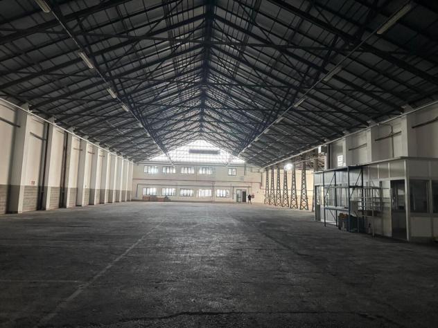 capannone in vendita a Livorno