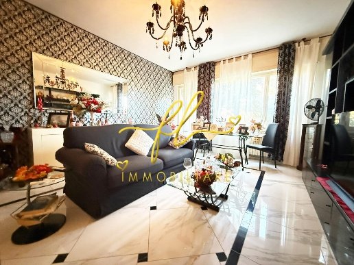 appartamento in vendita a Livorno in zona Antignano