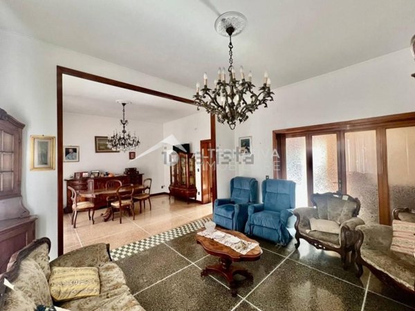 appartamento in vendita a Livorno in zona Centro Città