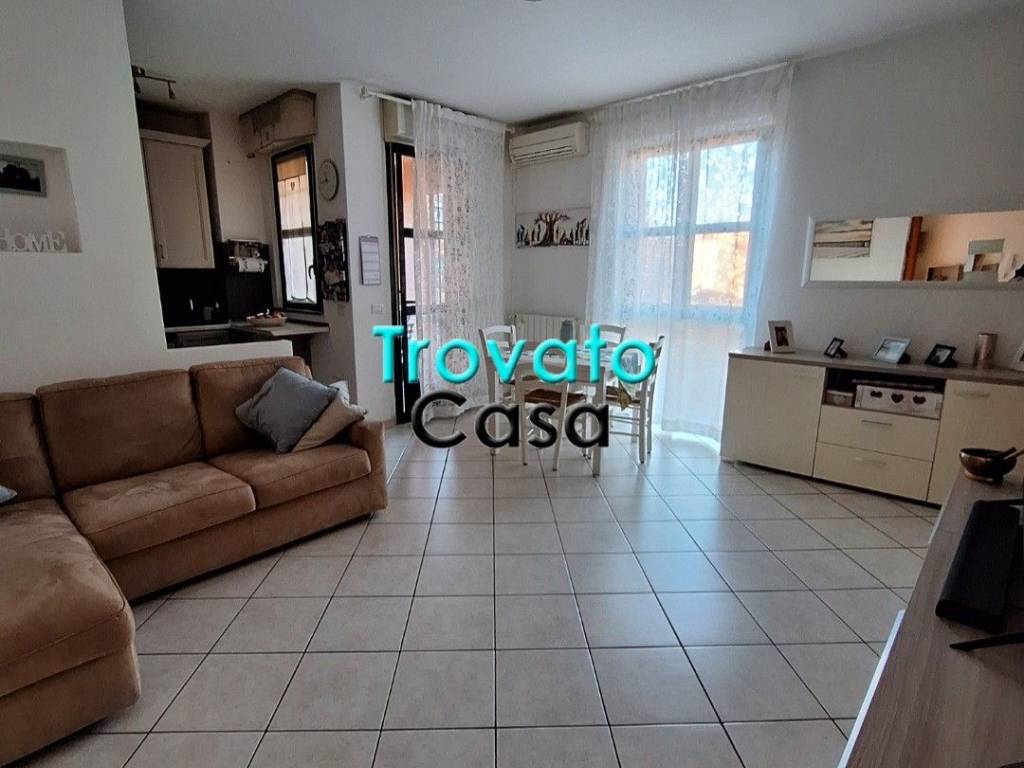 appartamento in vendita a Livorno in zona La Leccia