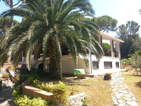 casa indipendente in vendita a Livorno