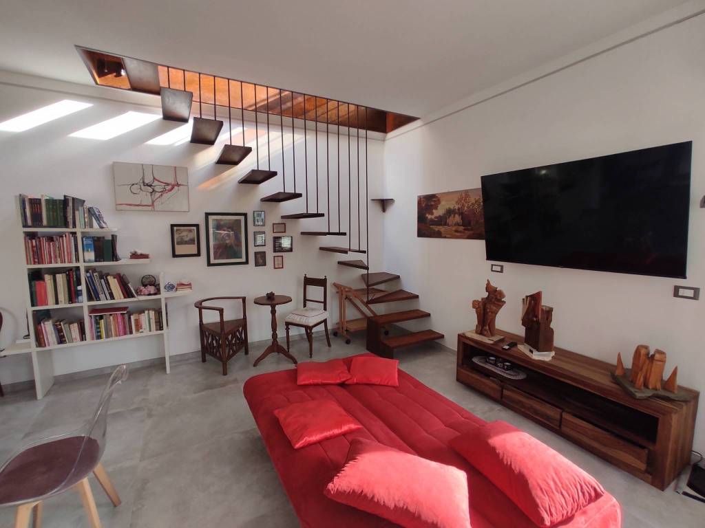 casa indipendente in vendita a Livorno in zona Centro Città