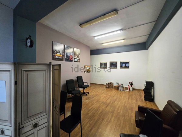 locale di sgombero in vendita a Livorno