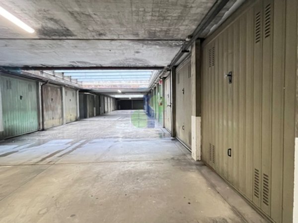 locale di sgombero in vendita a Livorno