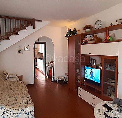 appartamento in vendita a Livorno in zona Quercianella