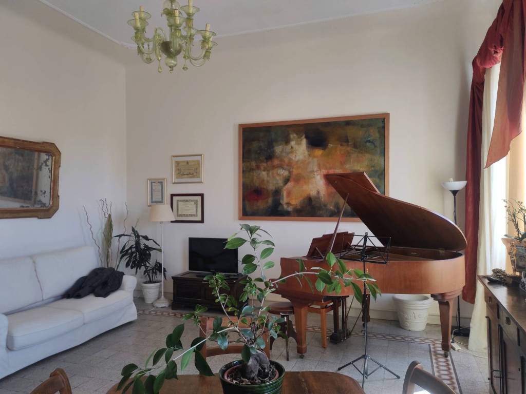 appartamento in vendita a Livorno in zona Centro Città