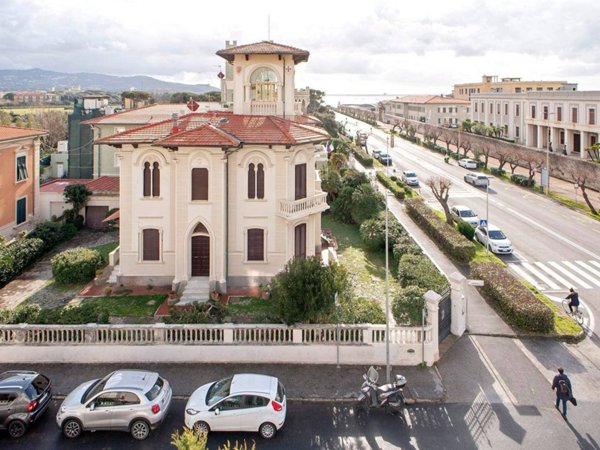 casa indipendente in vendita a Livorno in zona Antignano