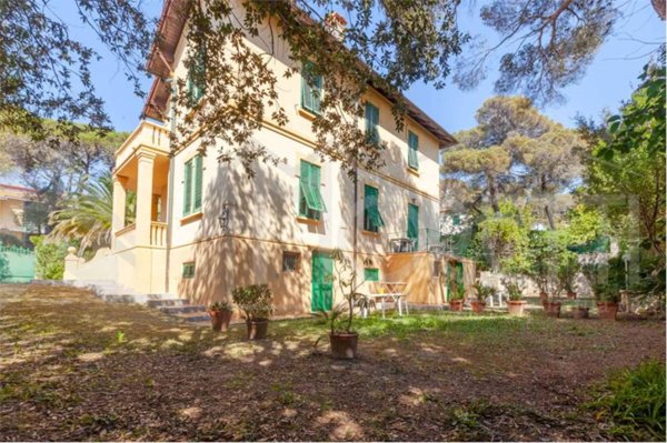 casa indipendente in vendita a Livorno in zona Quercianella