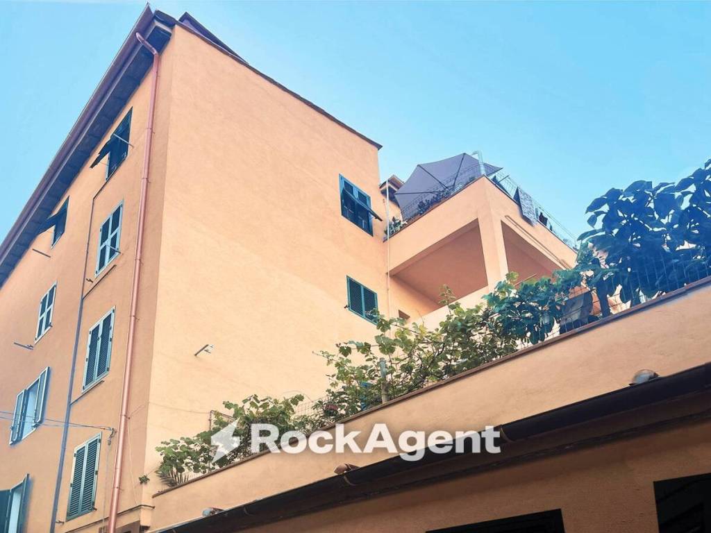 appartamento in vendita a Livorno in zona Centro Città