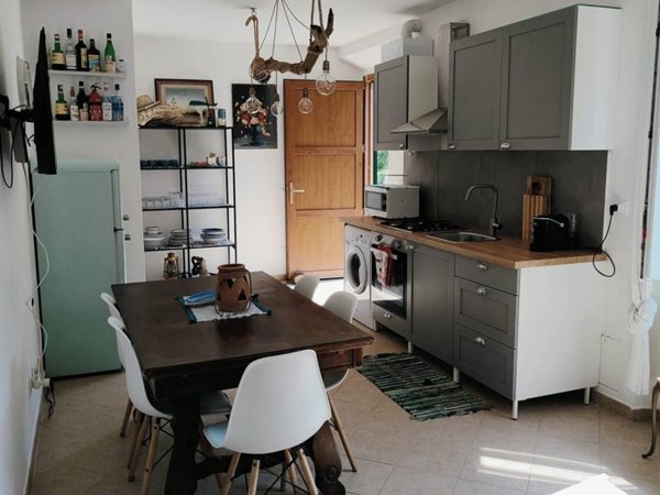 appartamento in vendita a Livorno in zona Quercianella