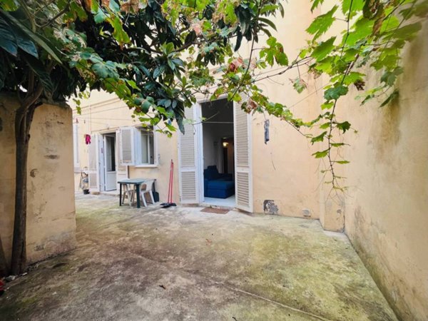 appartamento in vendita a Livorno in zona Centro Città