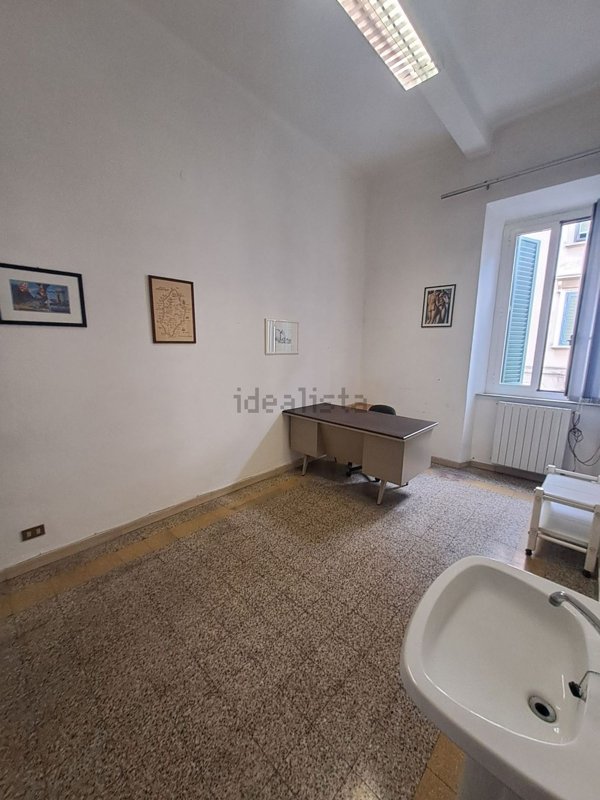 ufficio in vendita a Livorno