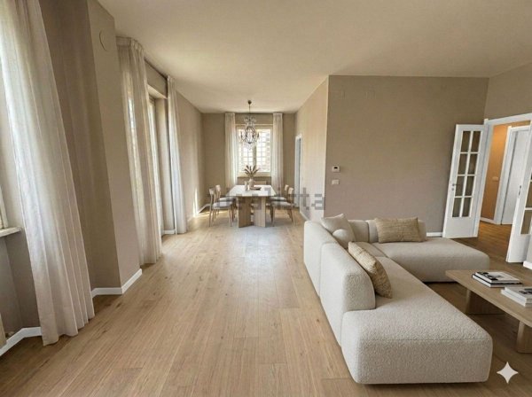 appartamento in vendita a Livorno in zona Antignano