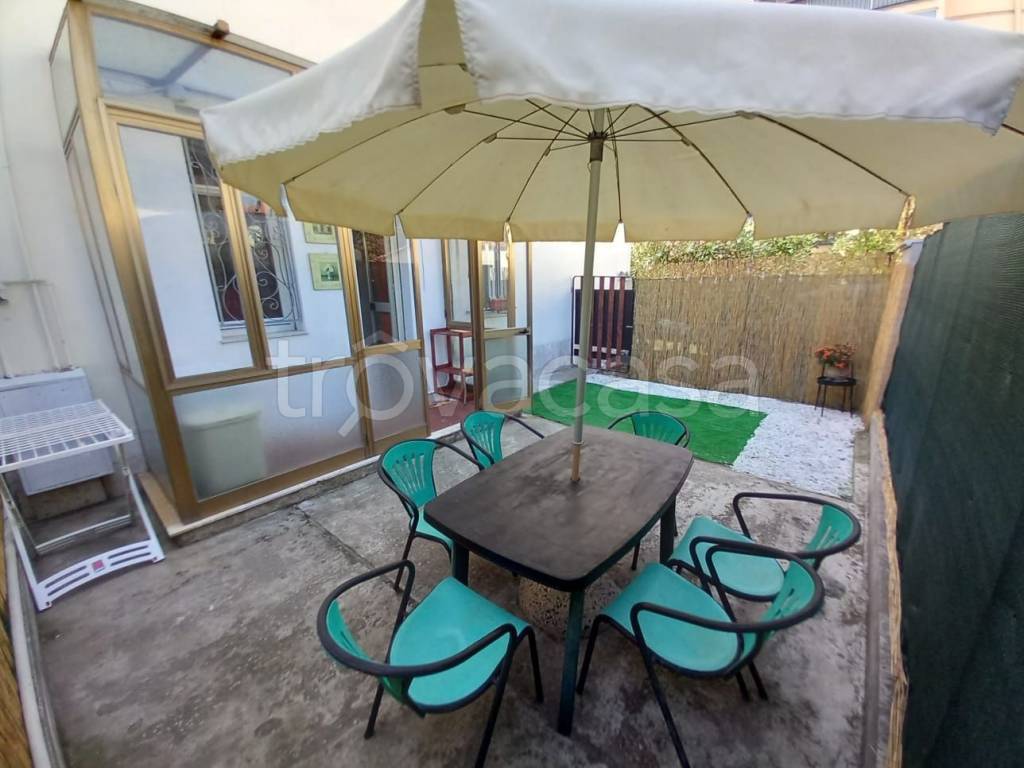 appartamento in vendita a Livorno in zona Ardenza