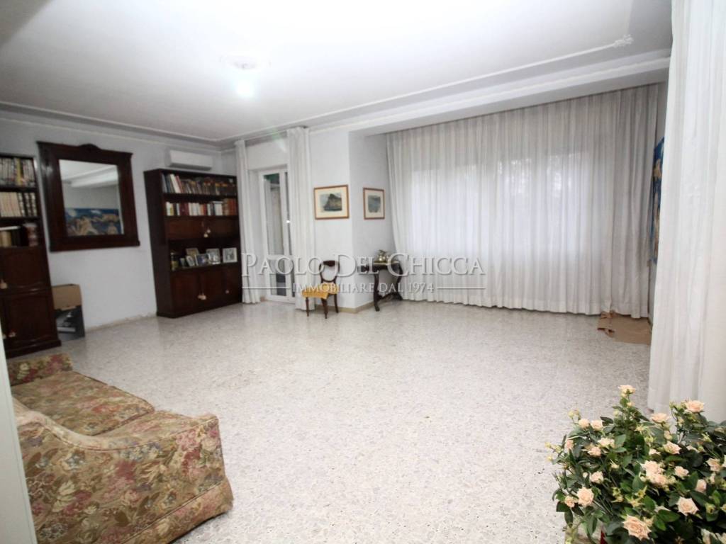 appartamento in vendita a Livorno