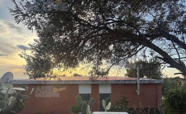 appartamento in vendita a Livorno in zona Montenero