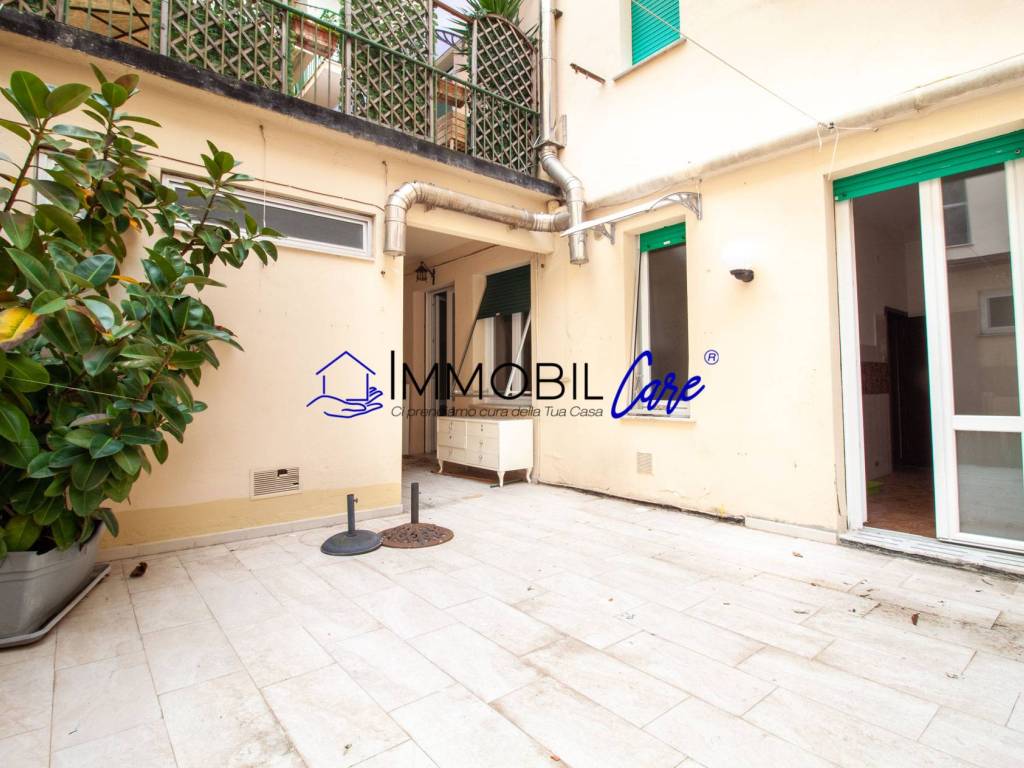 appartamento in vendita a Livorno in zona Centro Città