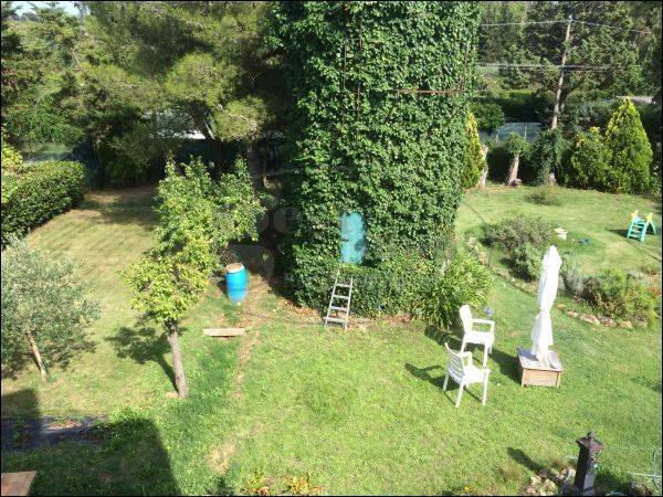 casa indipendente in vendita a Livorno in zona Padula