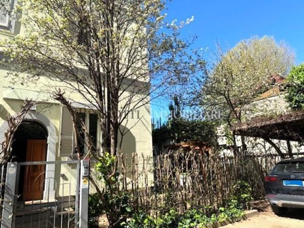 casa indipendente in vendita a Livorno