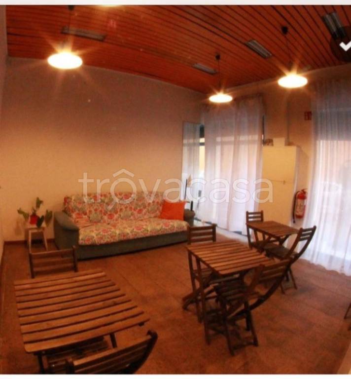 negozio in vendita a Livorno in zona Centro Città