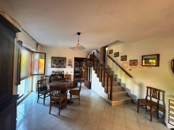 appartamento in vendita a Livorno in zona Montenero