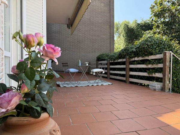 casa indipendente in vendita a Livorno in zona Montenero