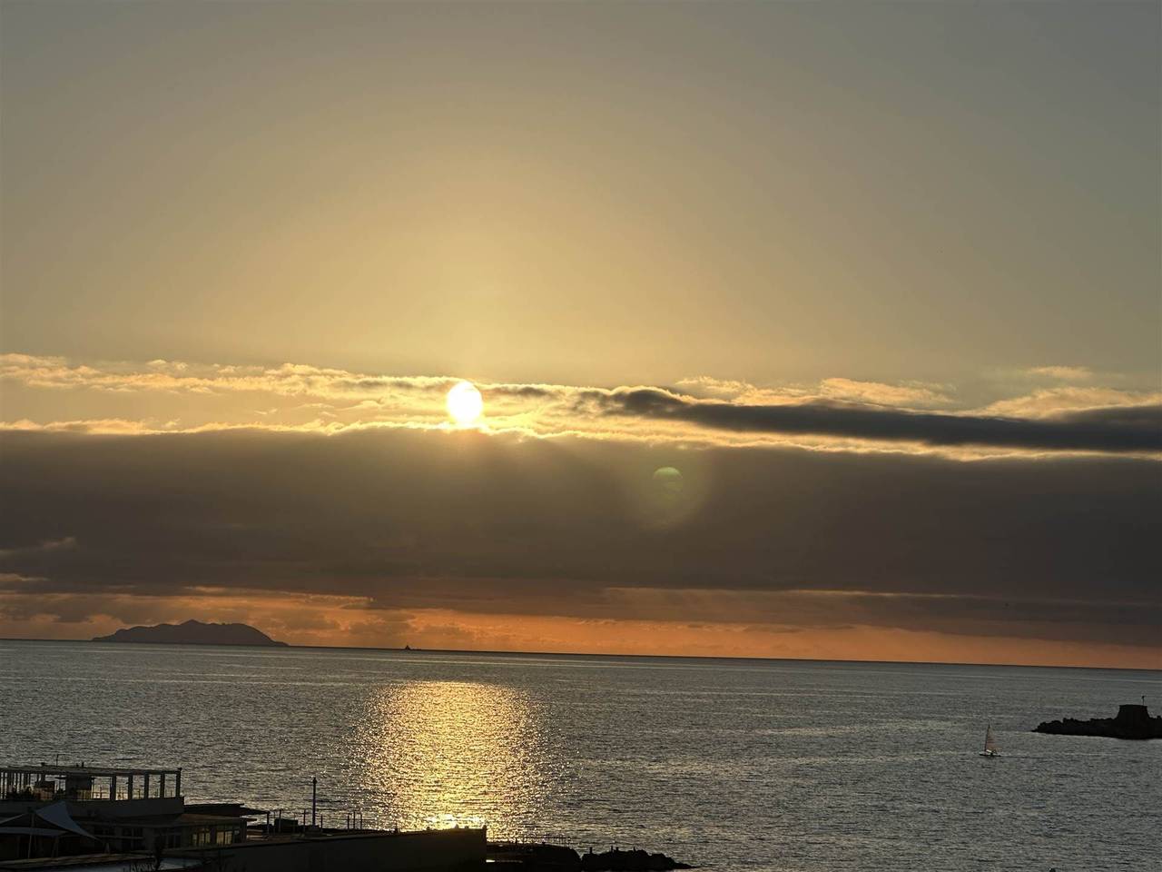 appartamento in vendita a Livorno in zona Antignano