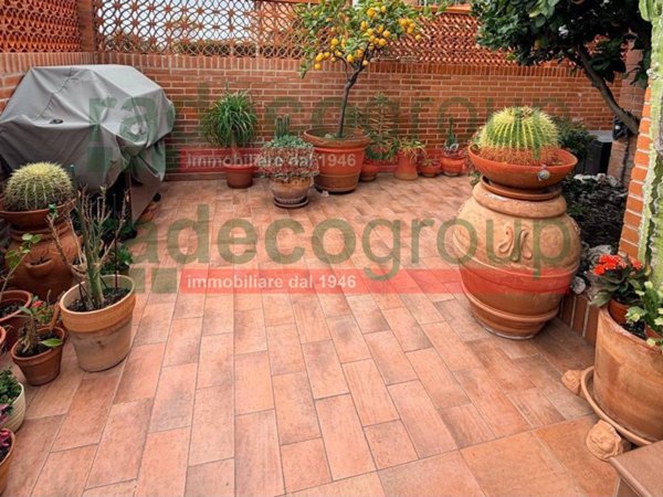 casa indipendente in vendita a Livorno in zona Stillo