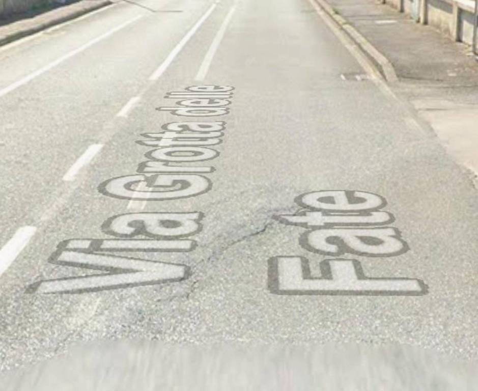 ufficio in vendita a Livorno in zona Ardenza