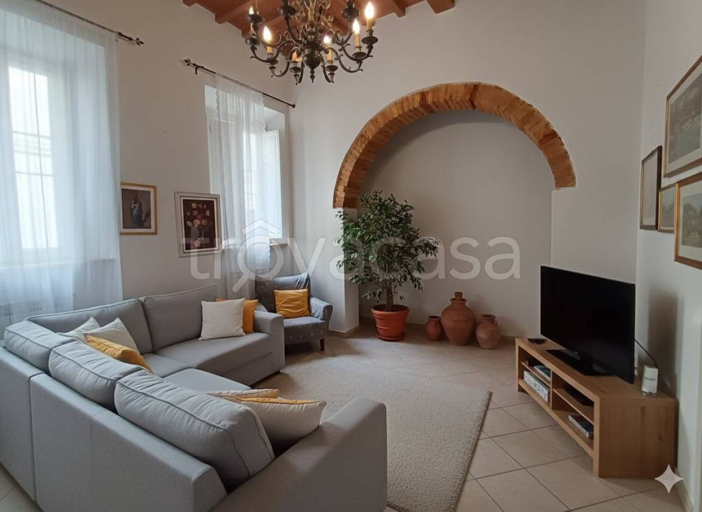 appartamento in vendita a Livorno in zona Lungomare