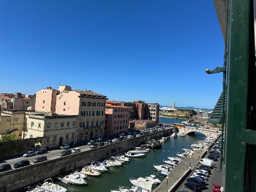 appartamento in vendita a Livorno in zona Lungomare