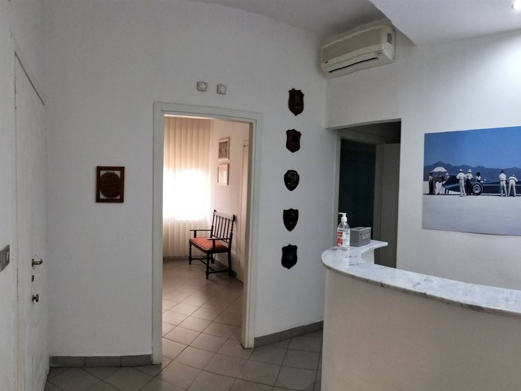 ufficio in vendita a Livorno in zona Centro Città
