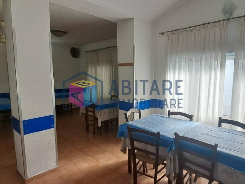 negozio in vendita a Livorno